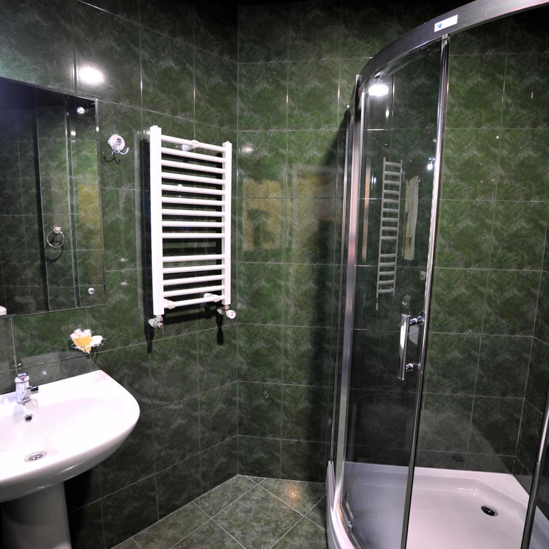 ZP HOTEL 44/45