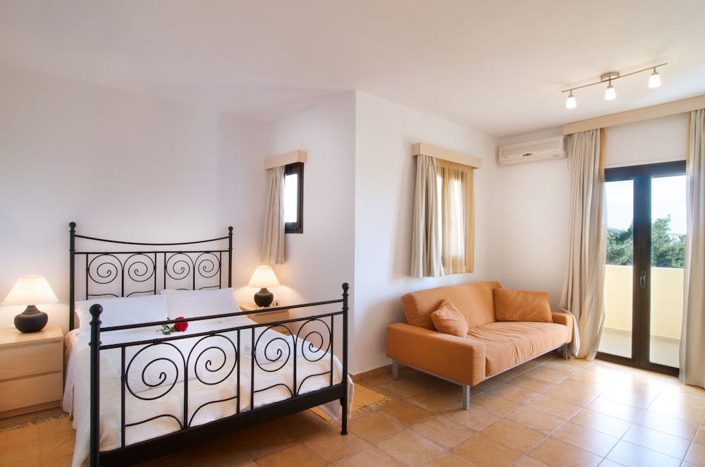 Miraluna Hotel 32/50