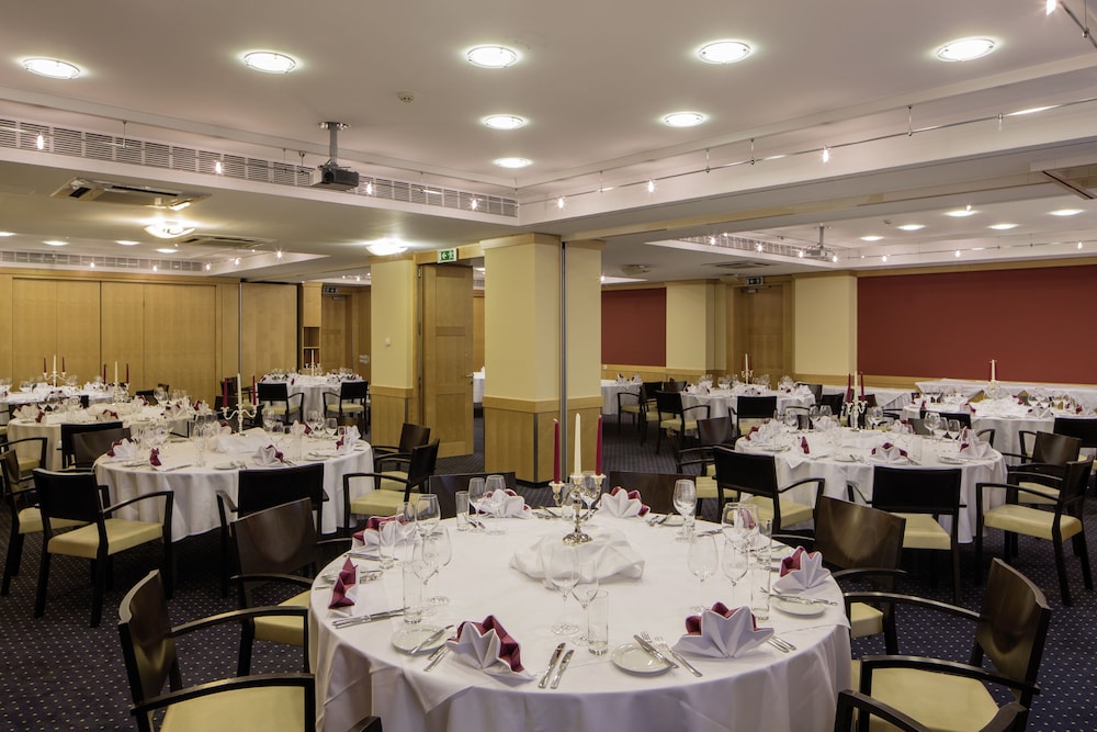 Austria Trend Hotel Ananas 44/50