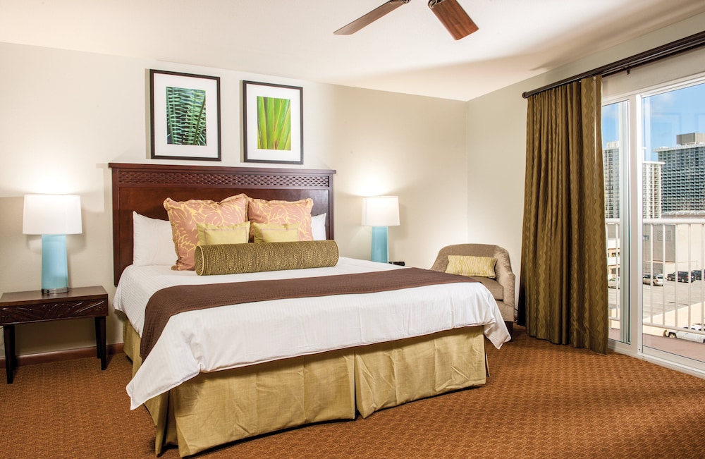 جناح بغرفتي نوم بمطبخ صغير، Club Wyndham At Waikiki Beach Walk 2/10