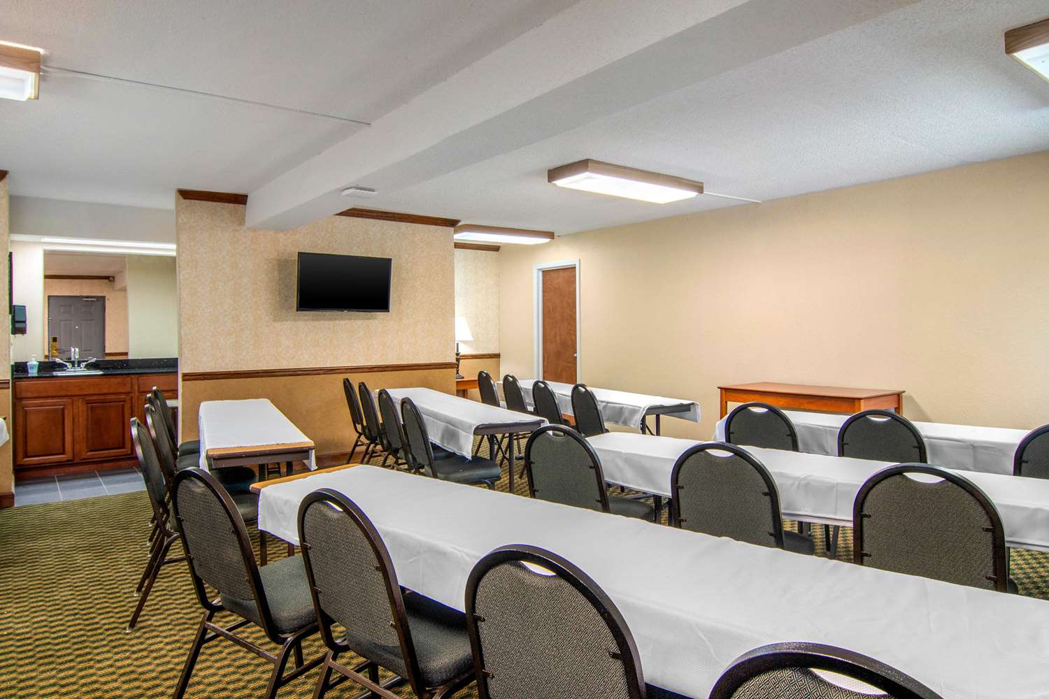Days Inn by Wyndham Helen 11/12