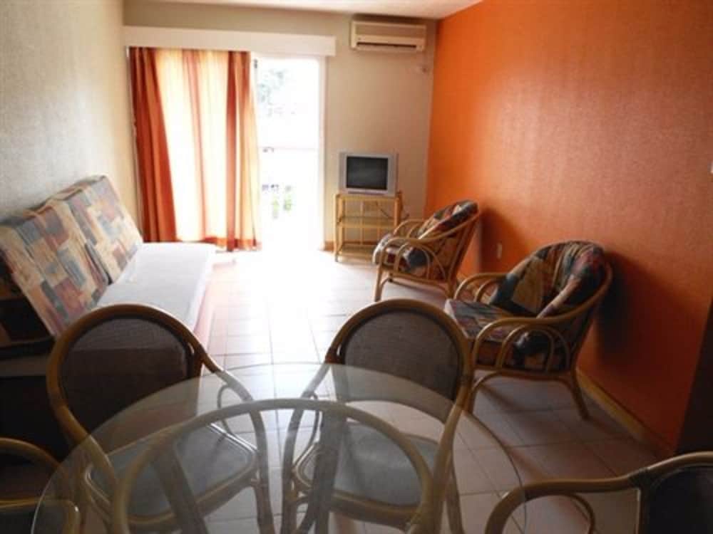 Elixir Hotel and Serviced Apartments 28/32