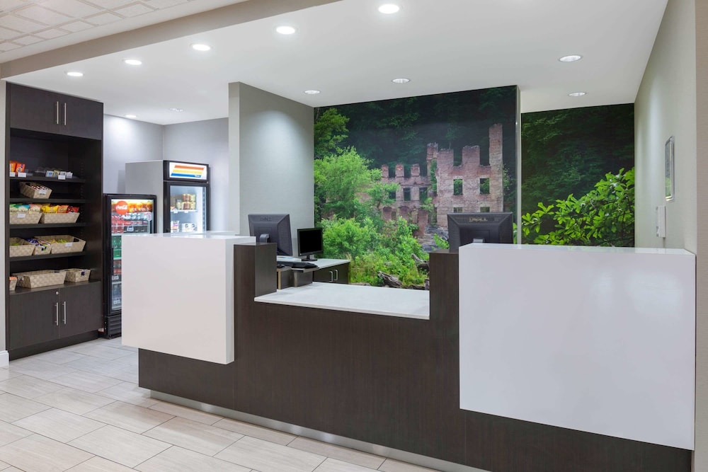 La Quinta Inn & Suites by Wyndham Atlanta Douglasville 6/53