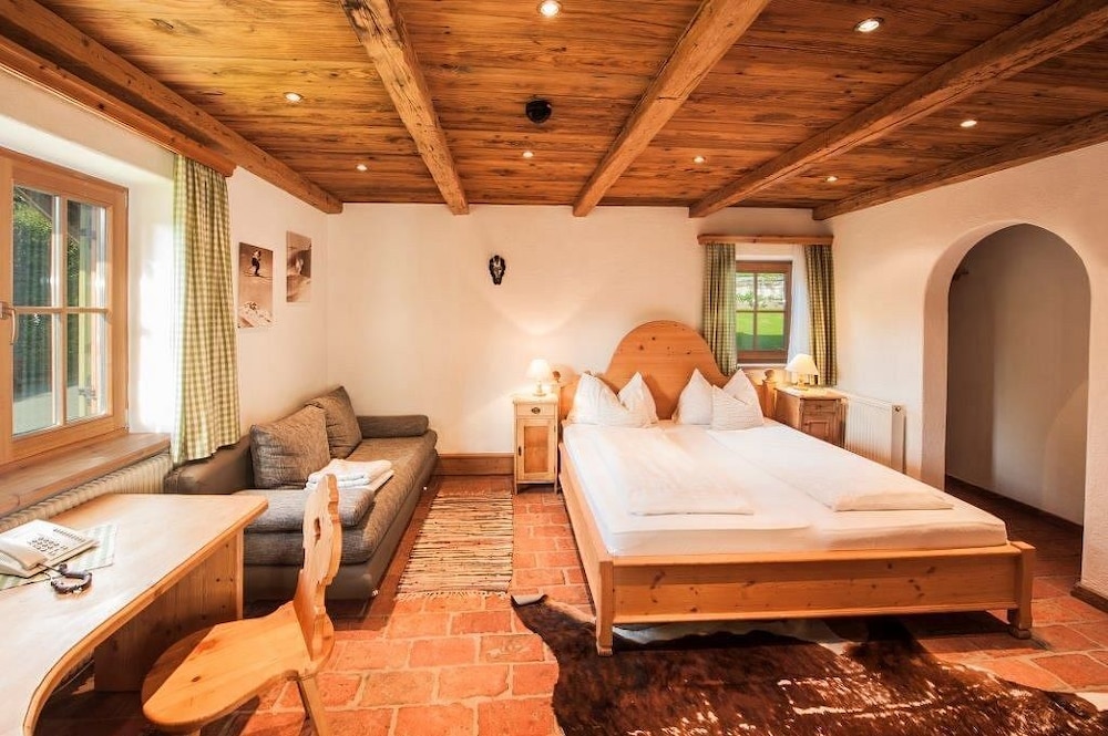 Landhotel Wirtshaus Vordergrub 7/39