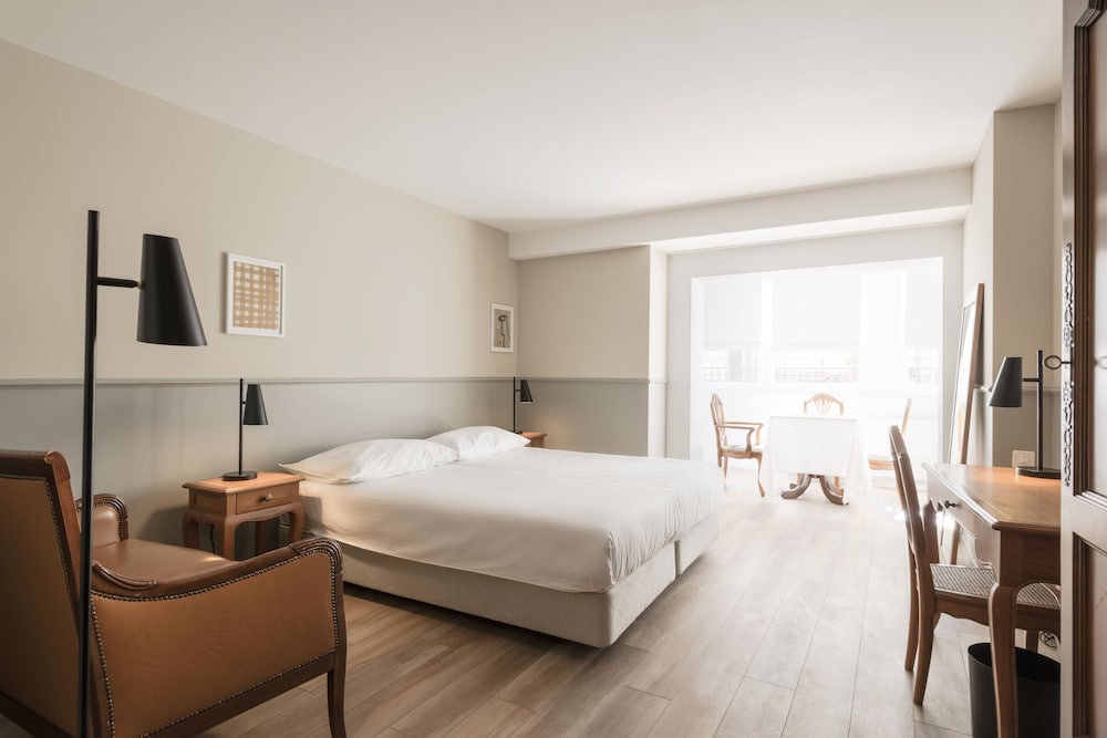 Hotel de La Nouvelle Couronne 13/54