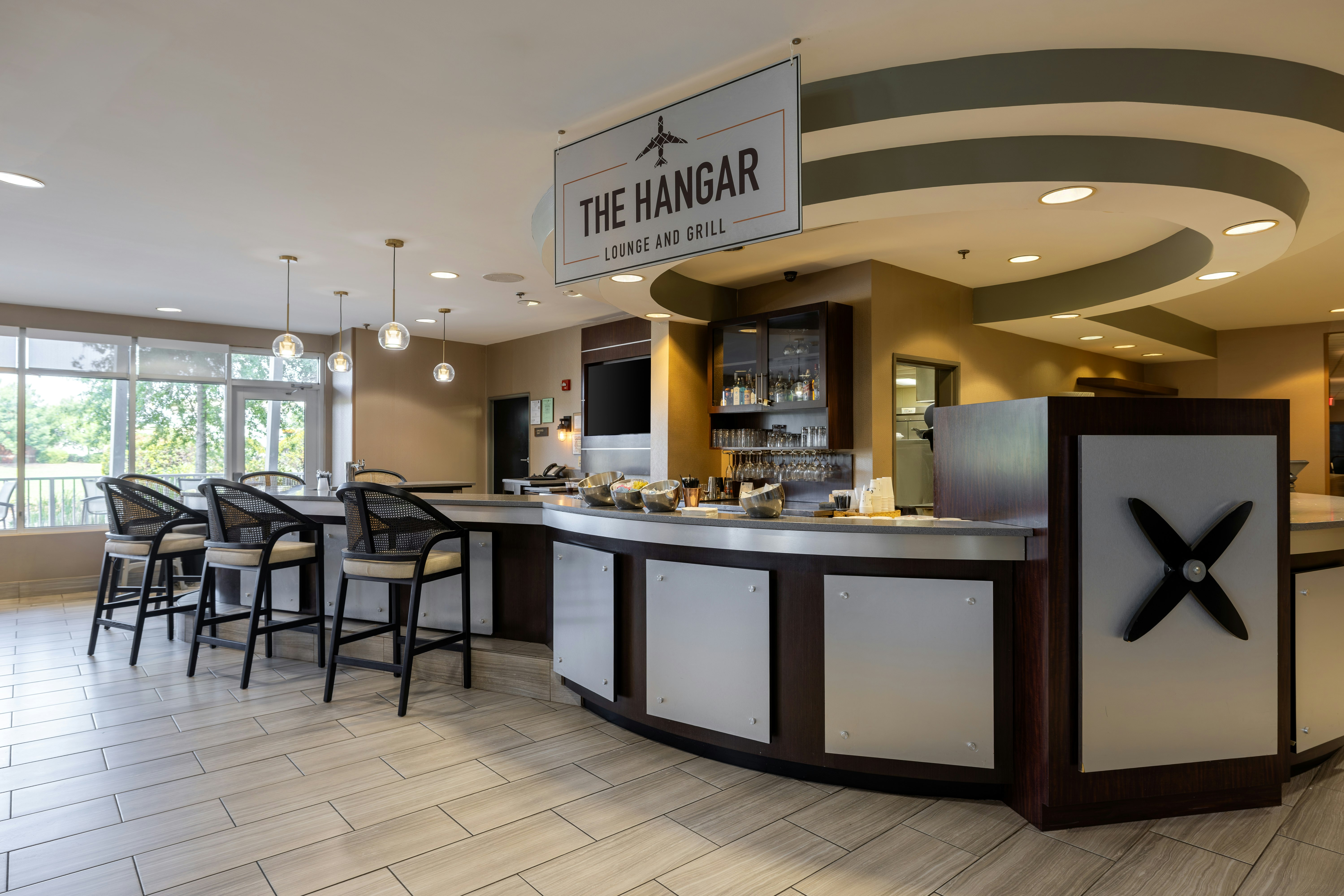 DoubleTree by Hilton Hotel Savannah Airport 58/68
