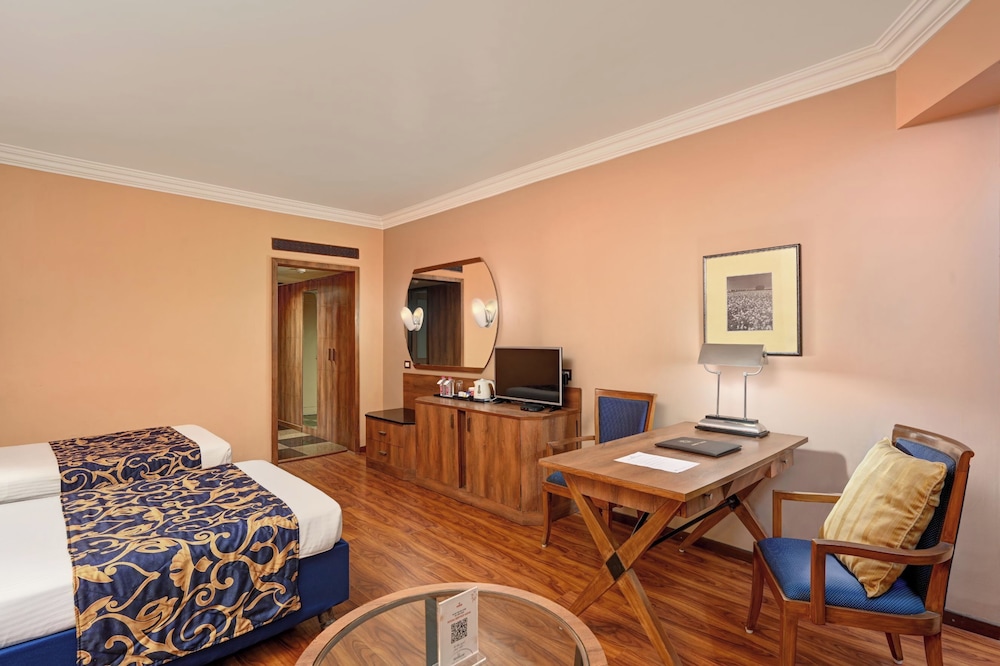 Cama Hotel 42/50