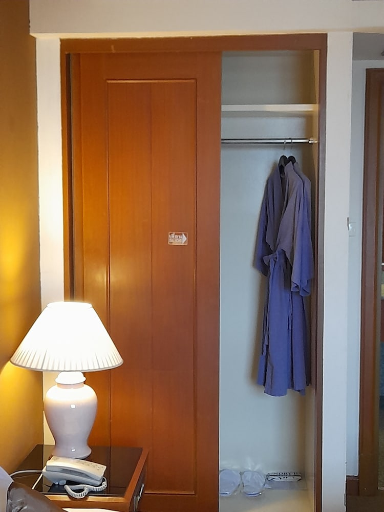 Songphanburi Hotel 23/49