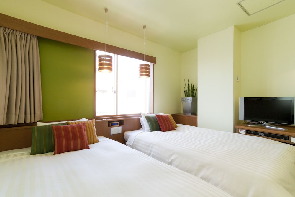 Hotel Sun Palace Kyuyokan 8/72