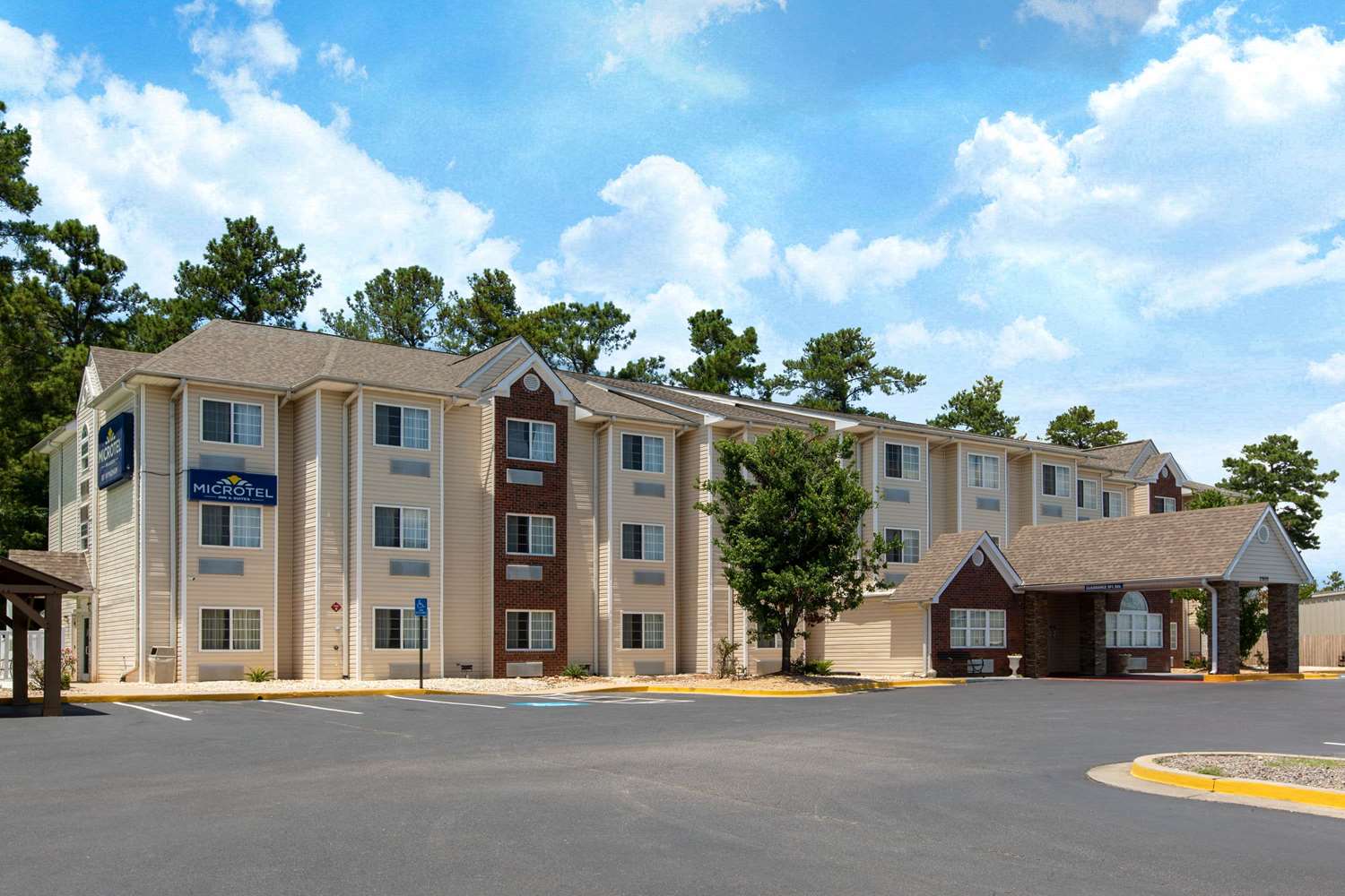 Microtel Inn And Suites Augusta 19/26