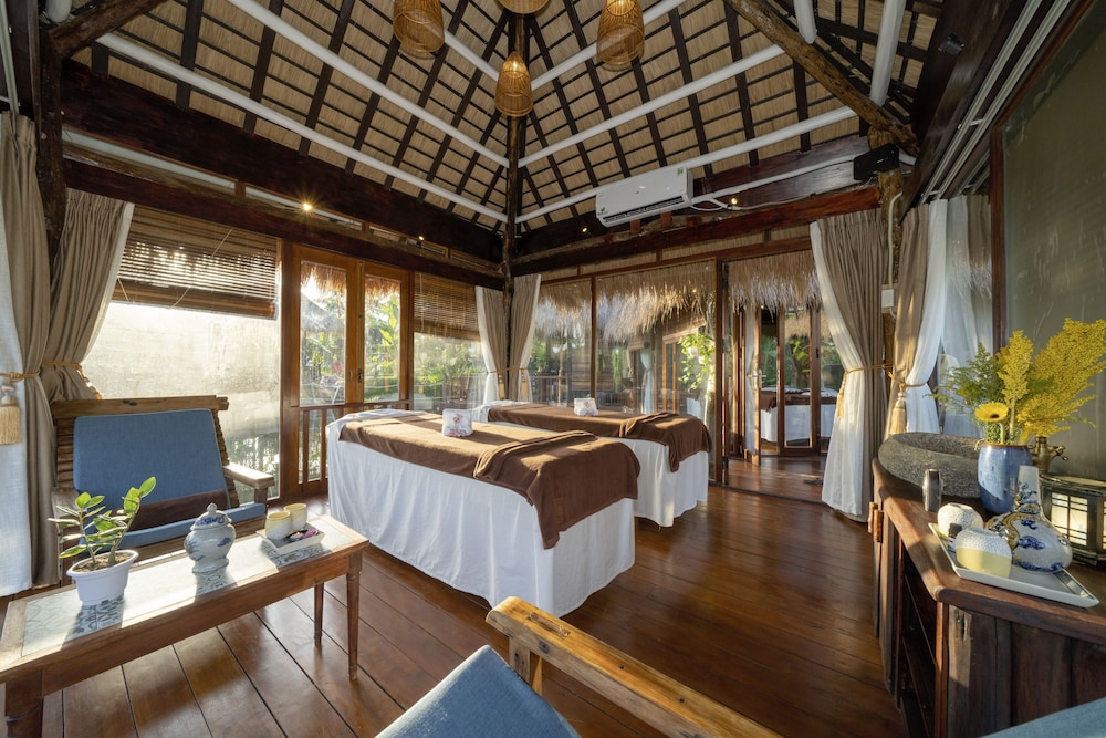 Zest Villas And Spa Hoi An 24/70