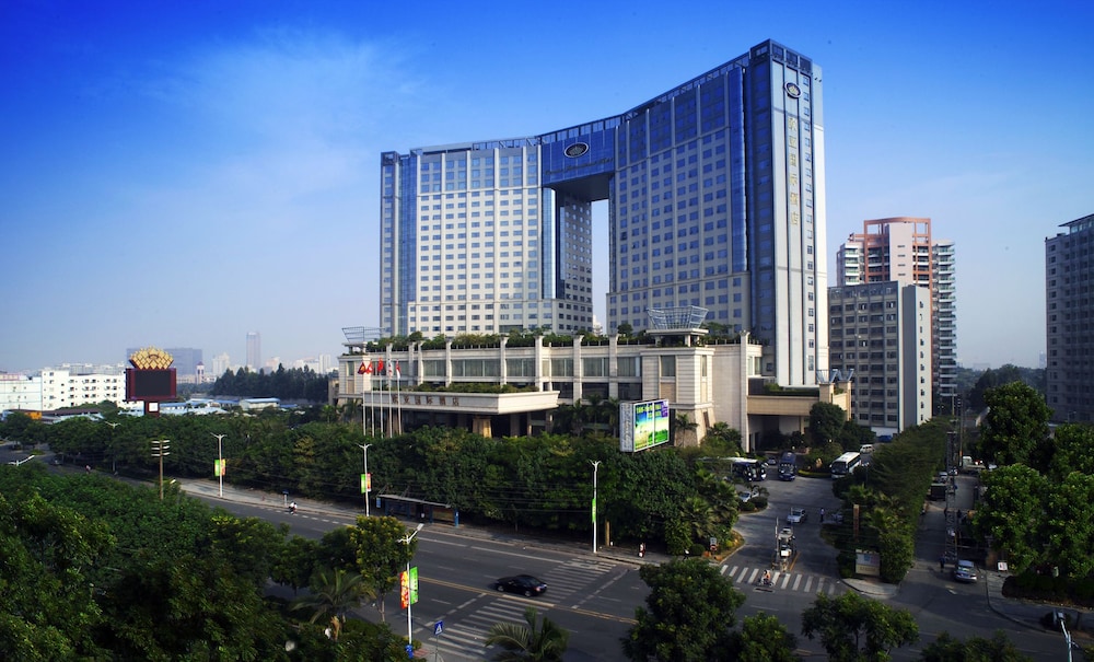 Eurasia International Hotel 3/42