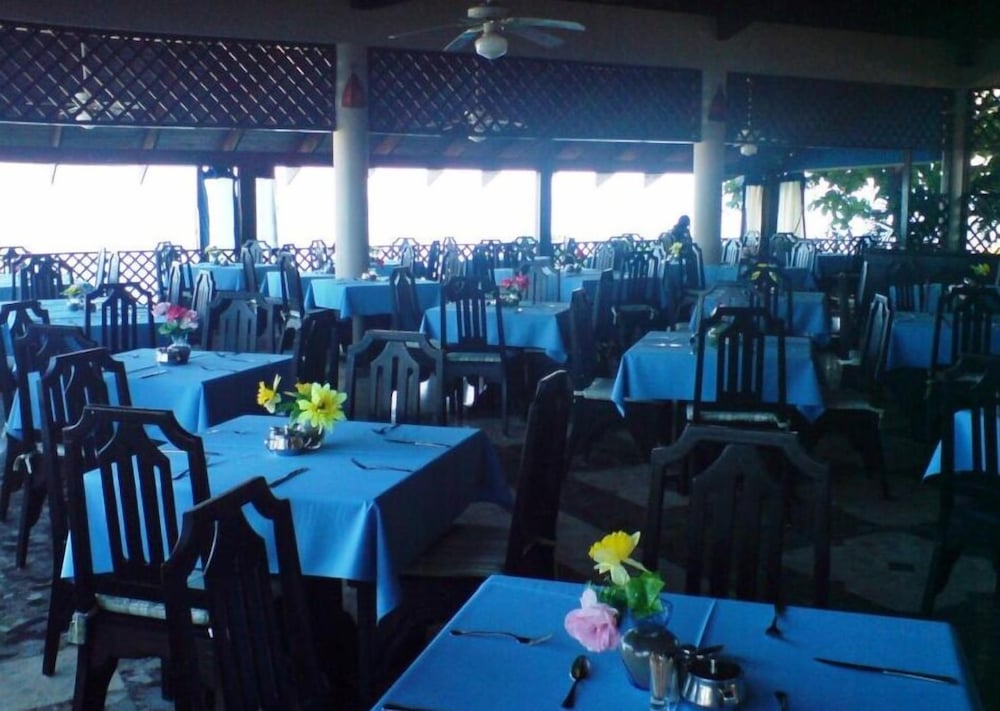 SOSUA BY THE SEA BOUTIQUE BEACH RESORT 31/50