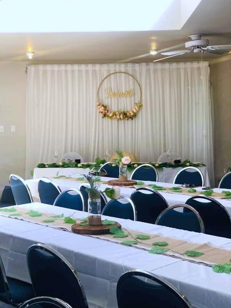 PARKLANE MOTOR LODGE 38/44