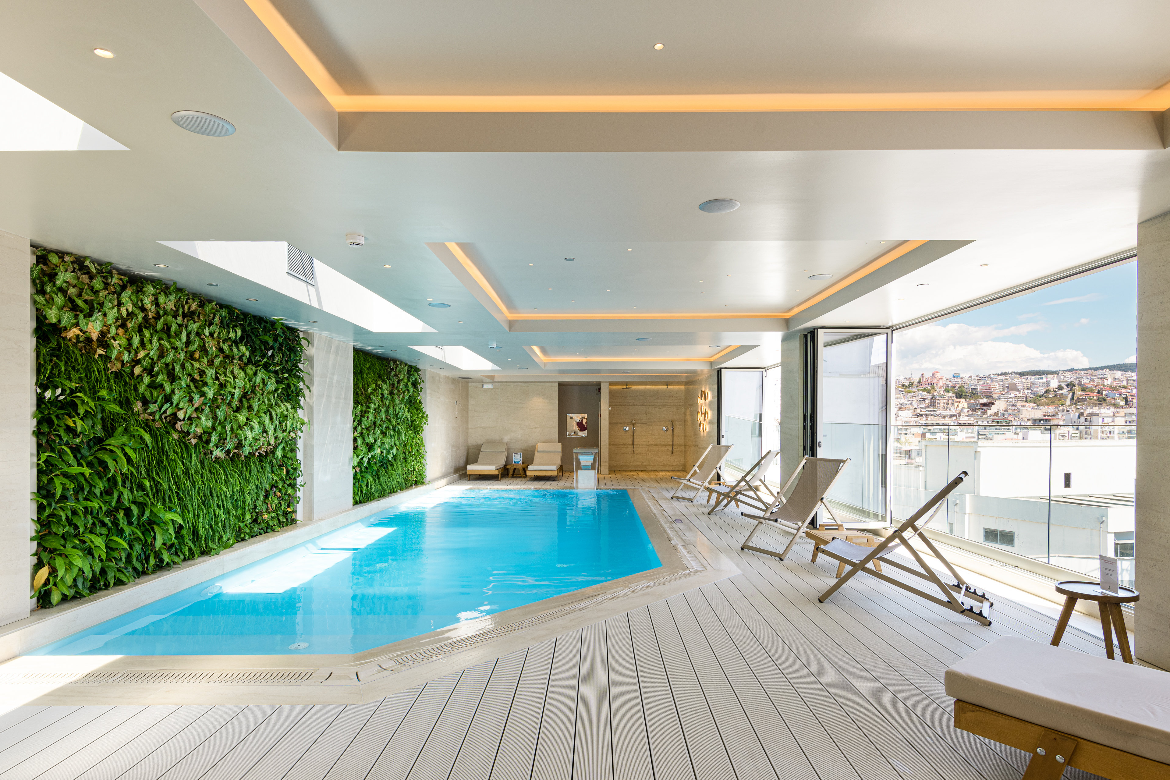 Holiday Inn Thessaloniki 29/72