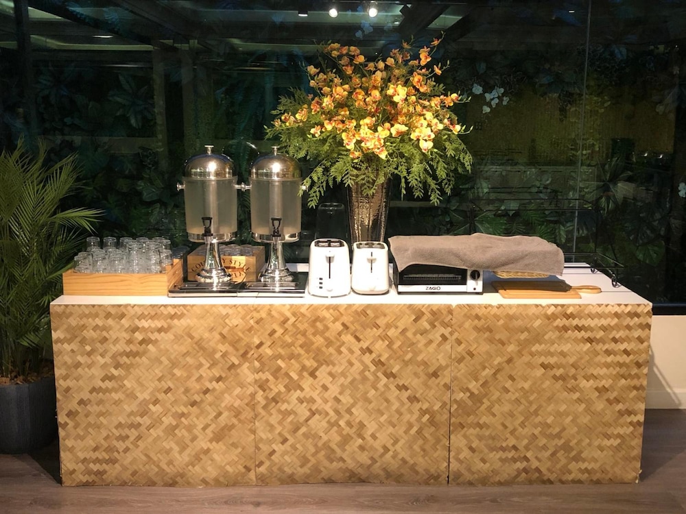 Romance Hotel Sukhumvit 97 54/58