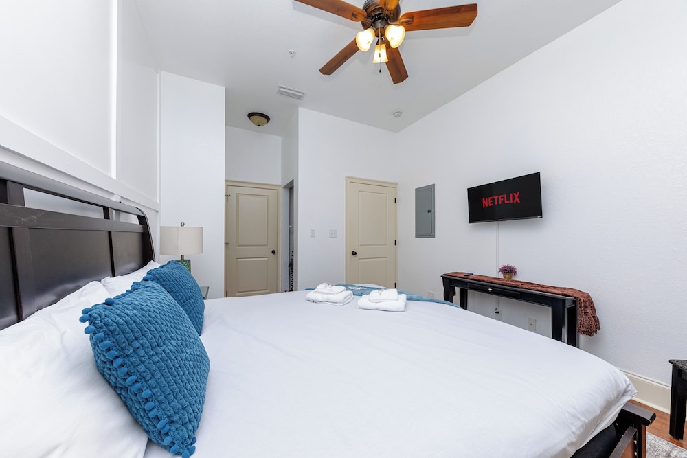 30 A Suites 39/79