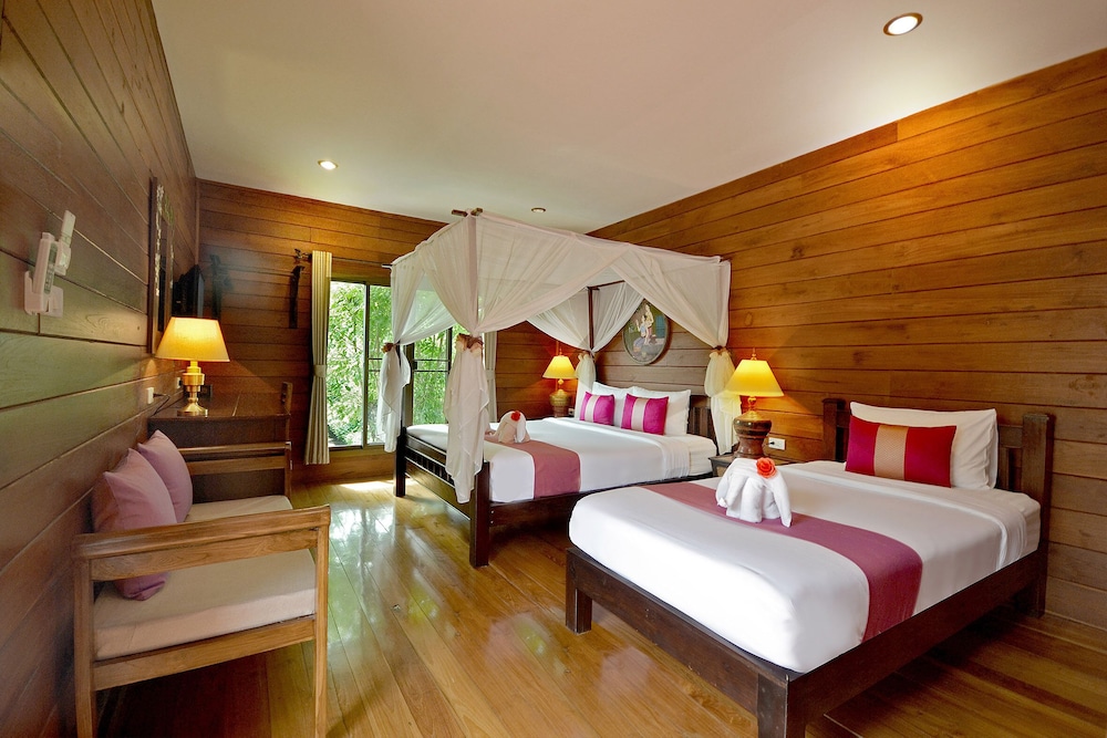Thai Thai Sukhothai Resort 16/68