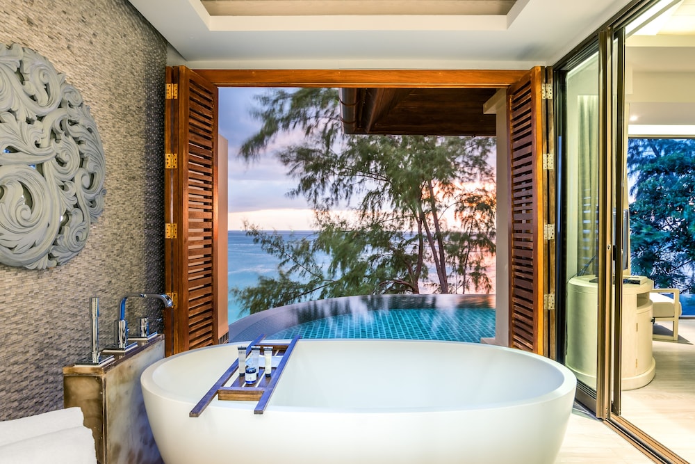 Pullman Phuket Arcadia Naithon Beach 28/75