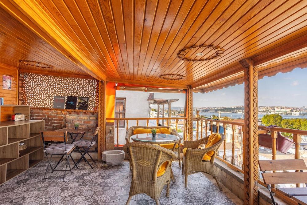 Astra Boutique Hotel 28/50