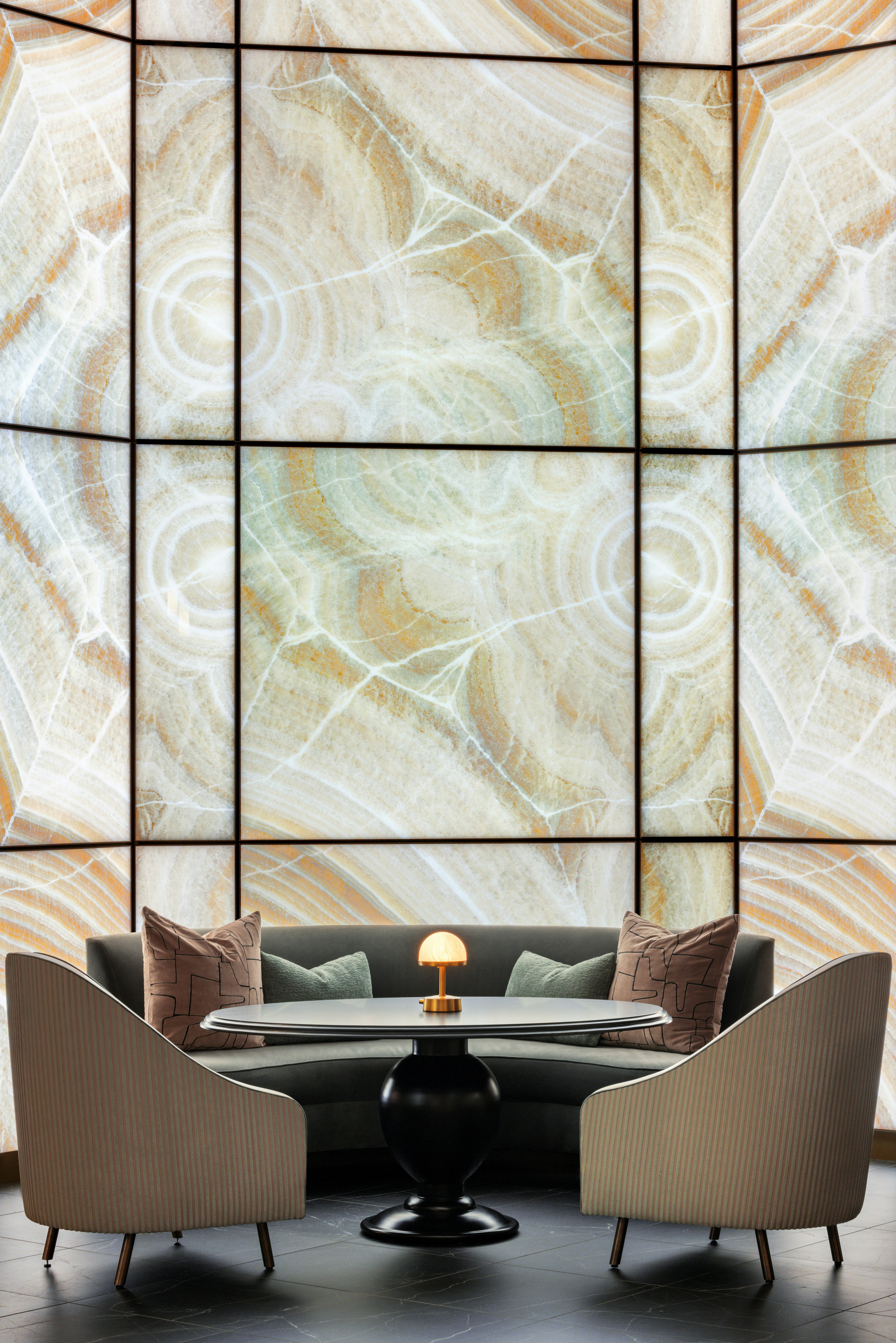 Omni Severin Hotel 65/72