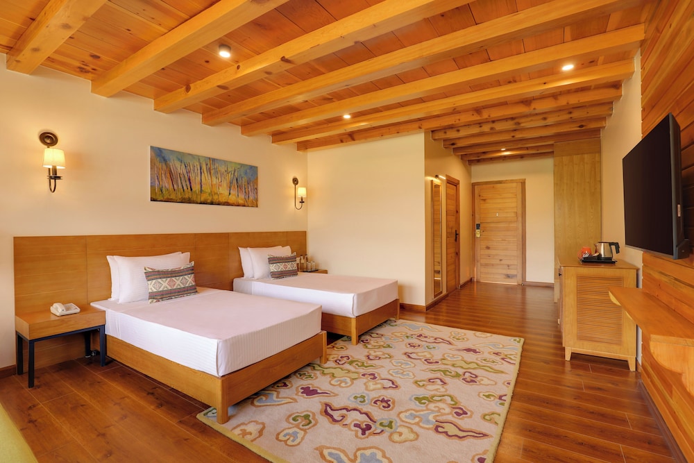 EXECUTIVE, TWIN BEDS