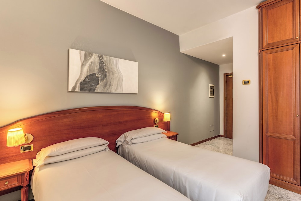 Hotel Orazia 12/57