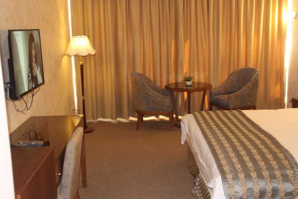 Saray Hotel 15/25