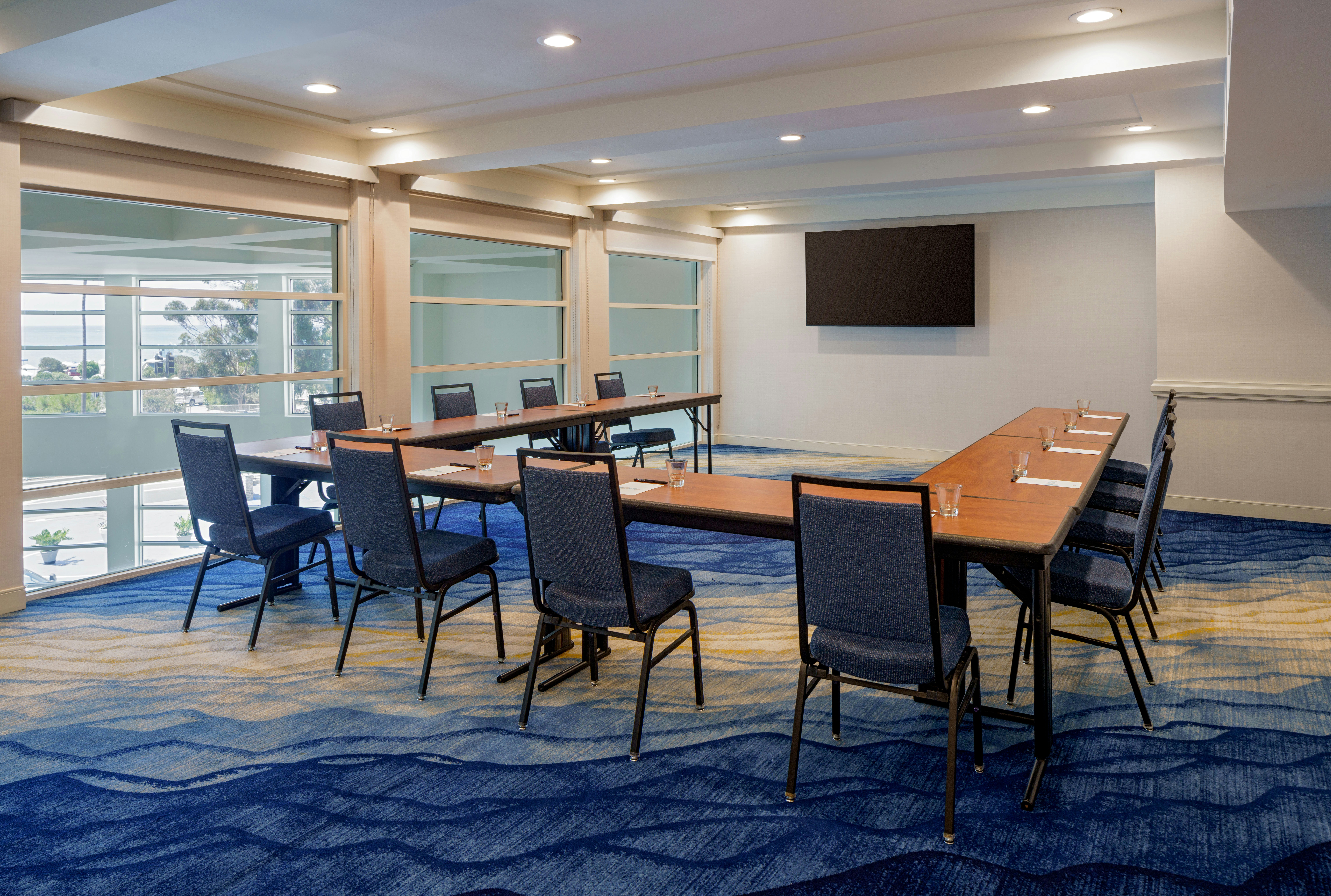 Hilton Garden Inn Dana Point Doheny Beach 27/38
