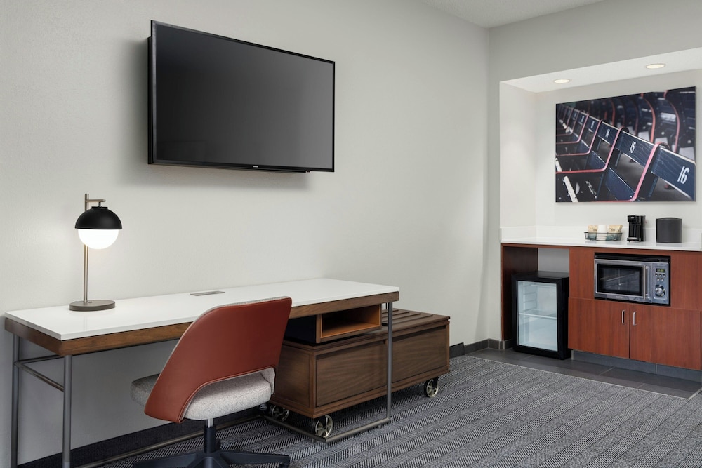 Courtyard by Marriott Birmingham Hoover 53/57