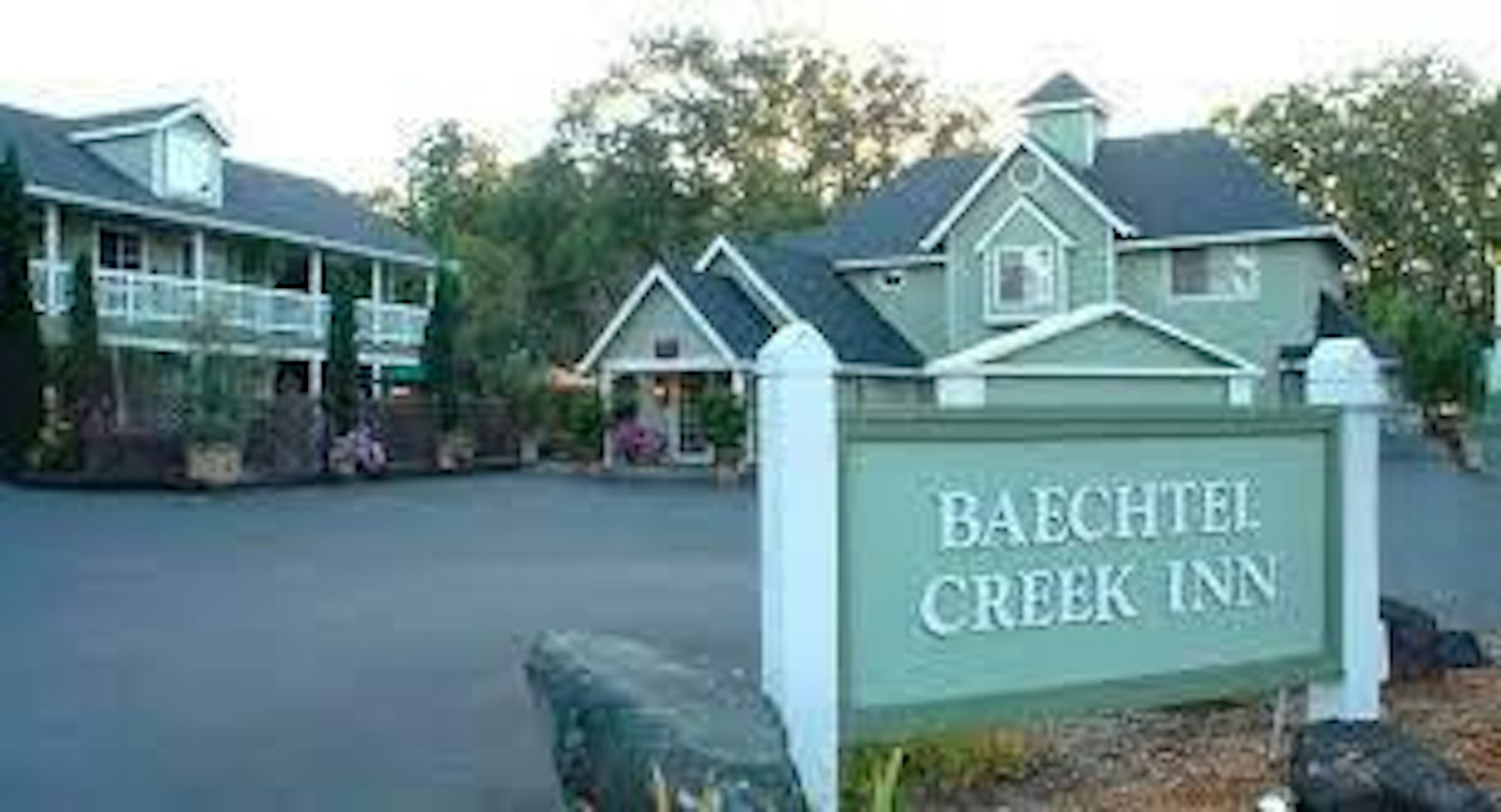 The Inn at Baechtel Creek 4/37