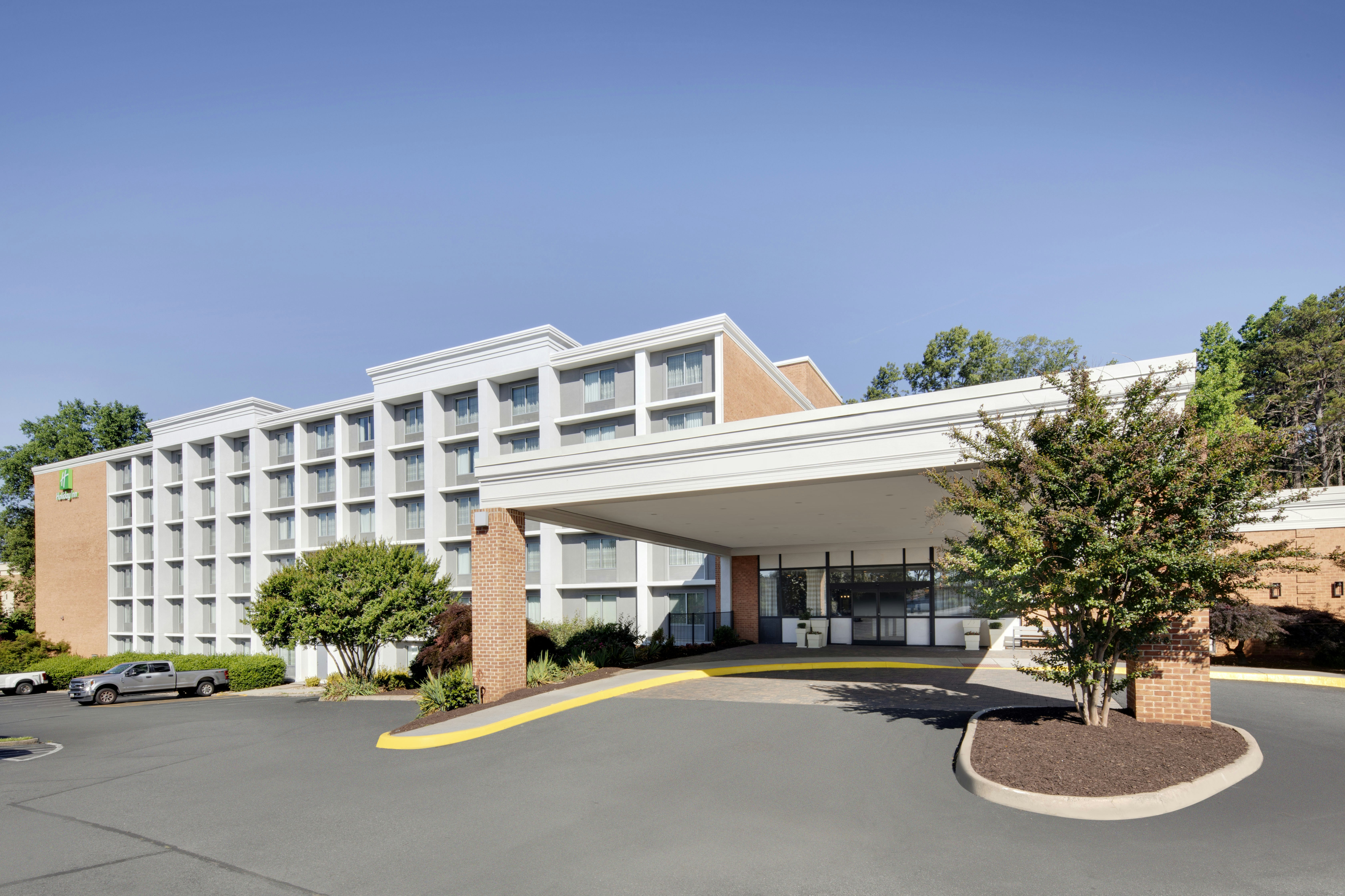 Holiday Inn Charlottesville-Univ Area 5/59