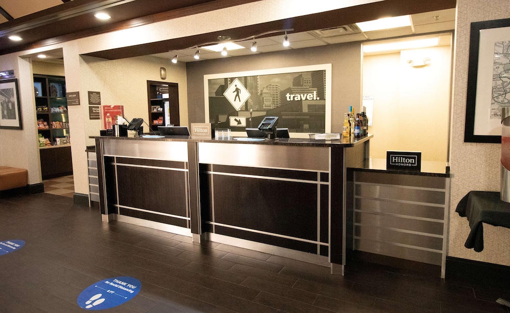 Hampton Inn Suites Richmond Virginia Center Va 12/67