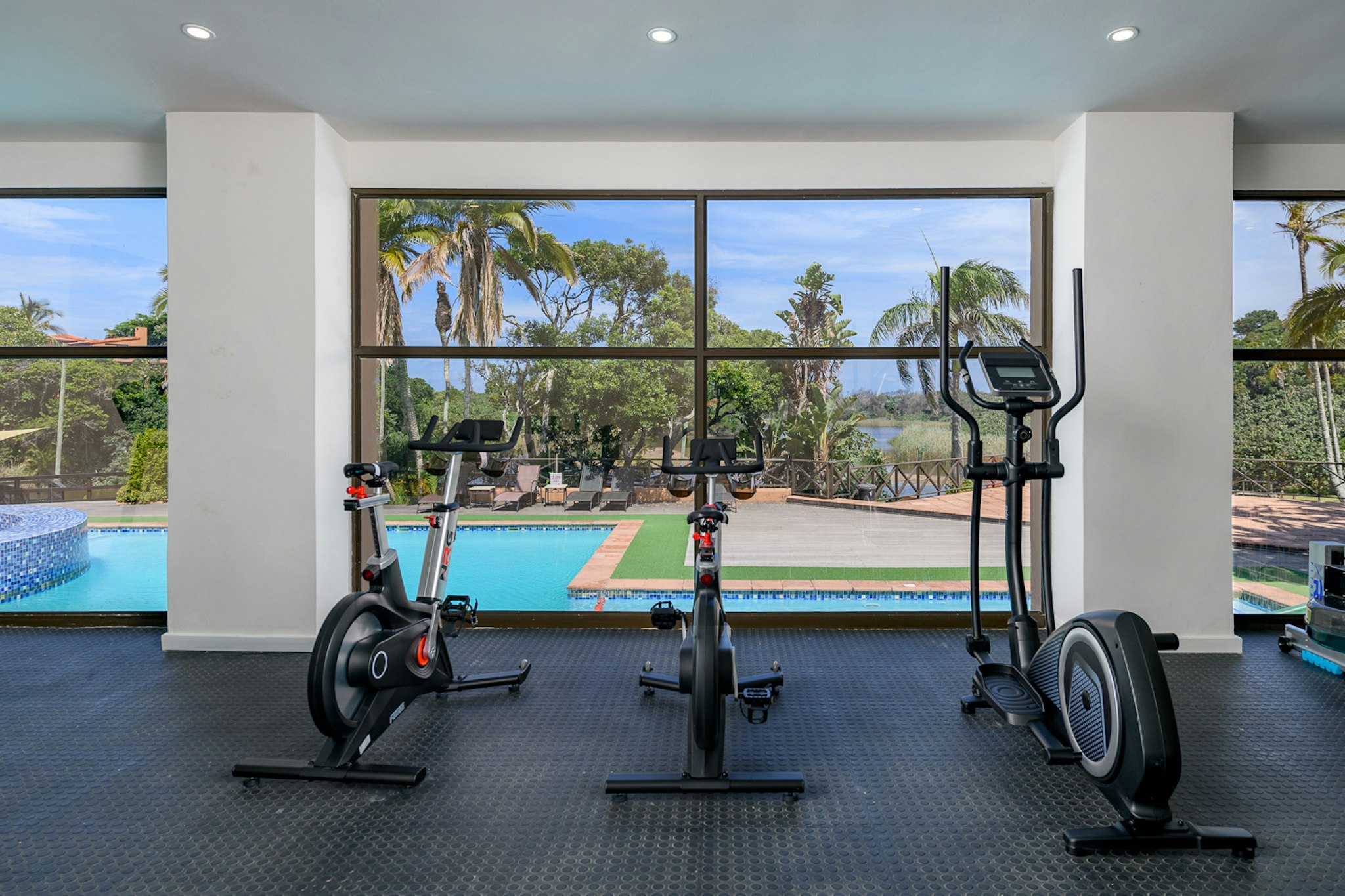 San Lameer Hotel and Spa 12/26