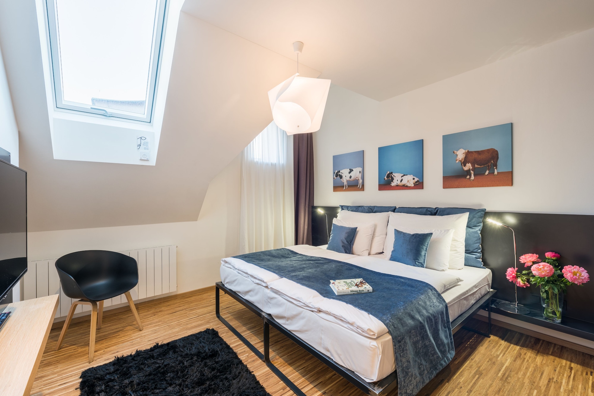 3 BEDROOMS, PENTHOUSE