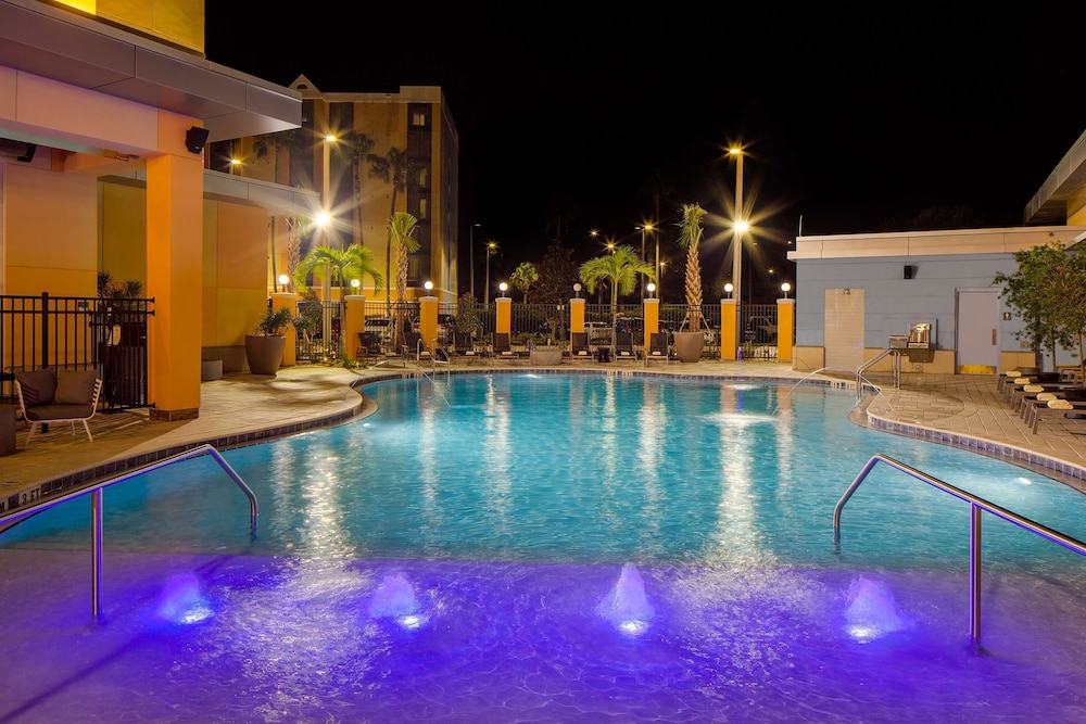 Hyatt House Across From Universal Orlando Resort 23/50