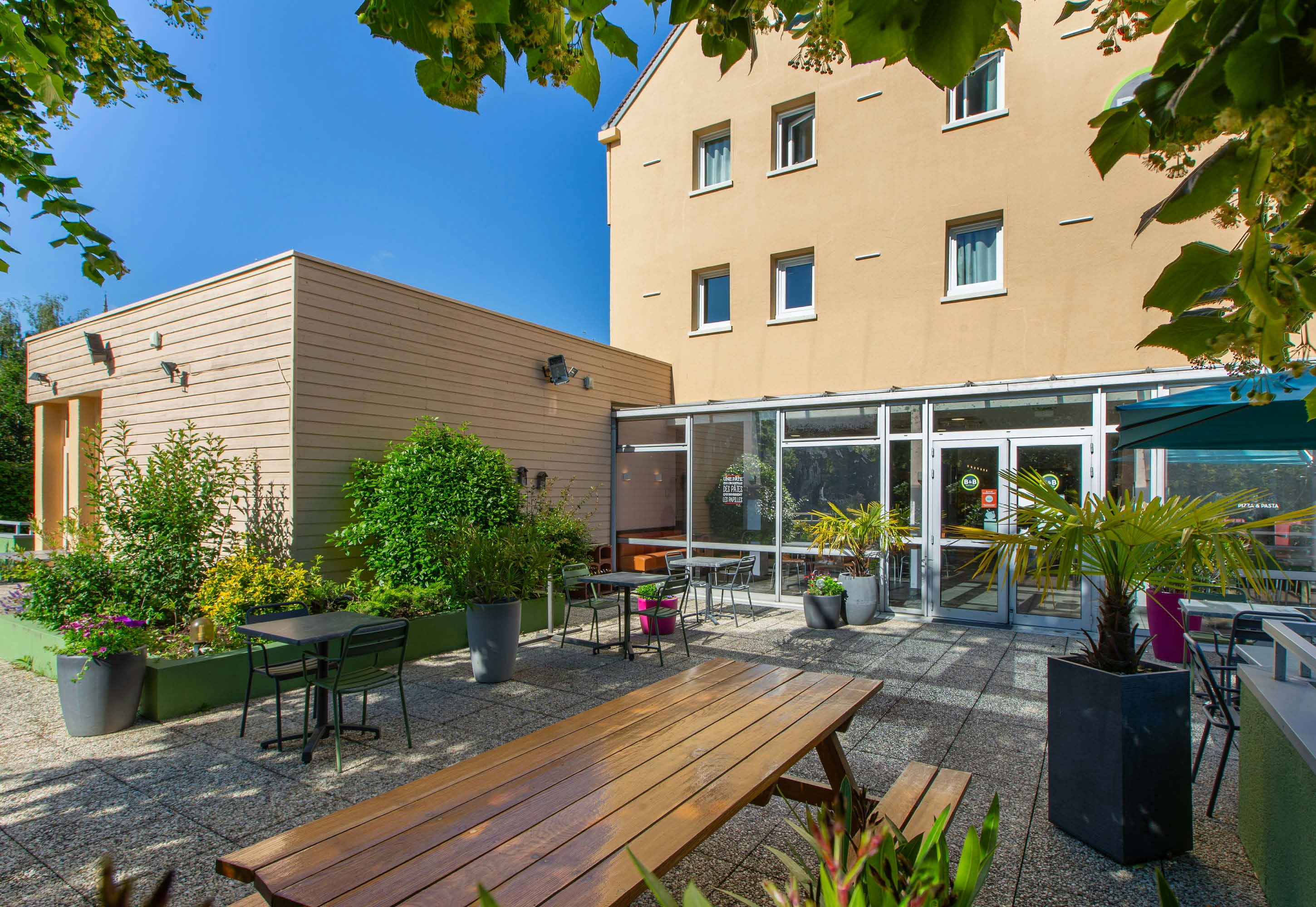B&B Hotel Chartres Centre Cathedrale 42/50