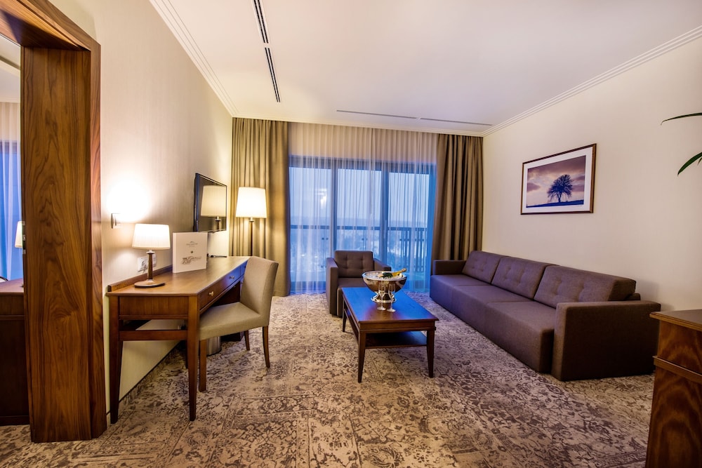 ARLAMOW HOTEL 30/50