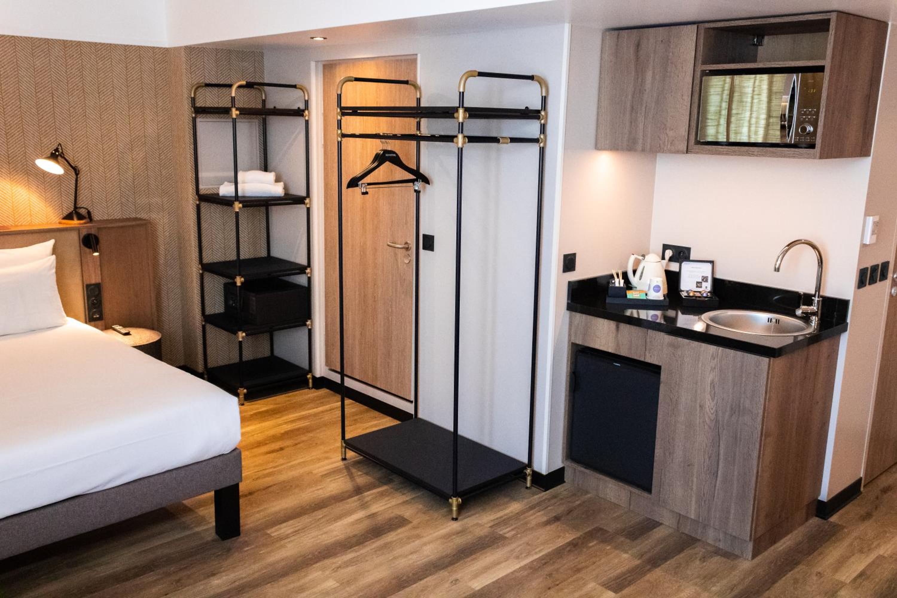 rooms