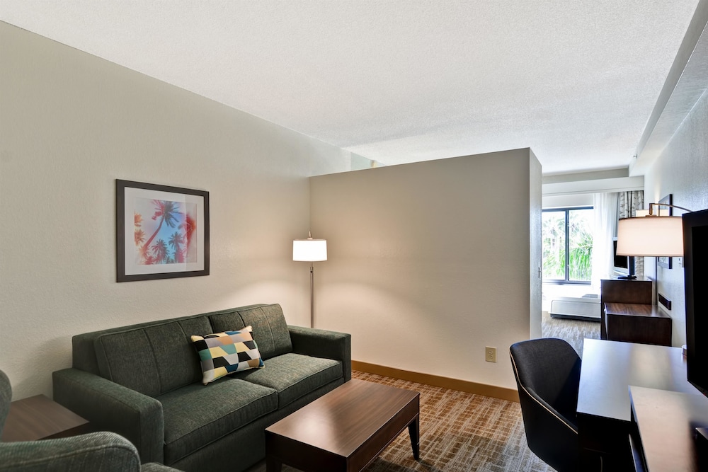 Hampton Inn And Suites Boynton Beach 22/45