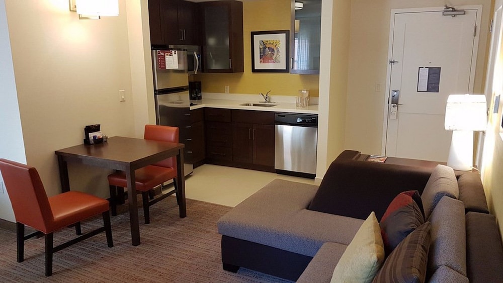 Residence Inn Ottawa Airport 21/30