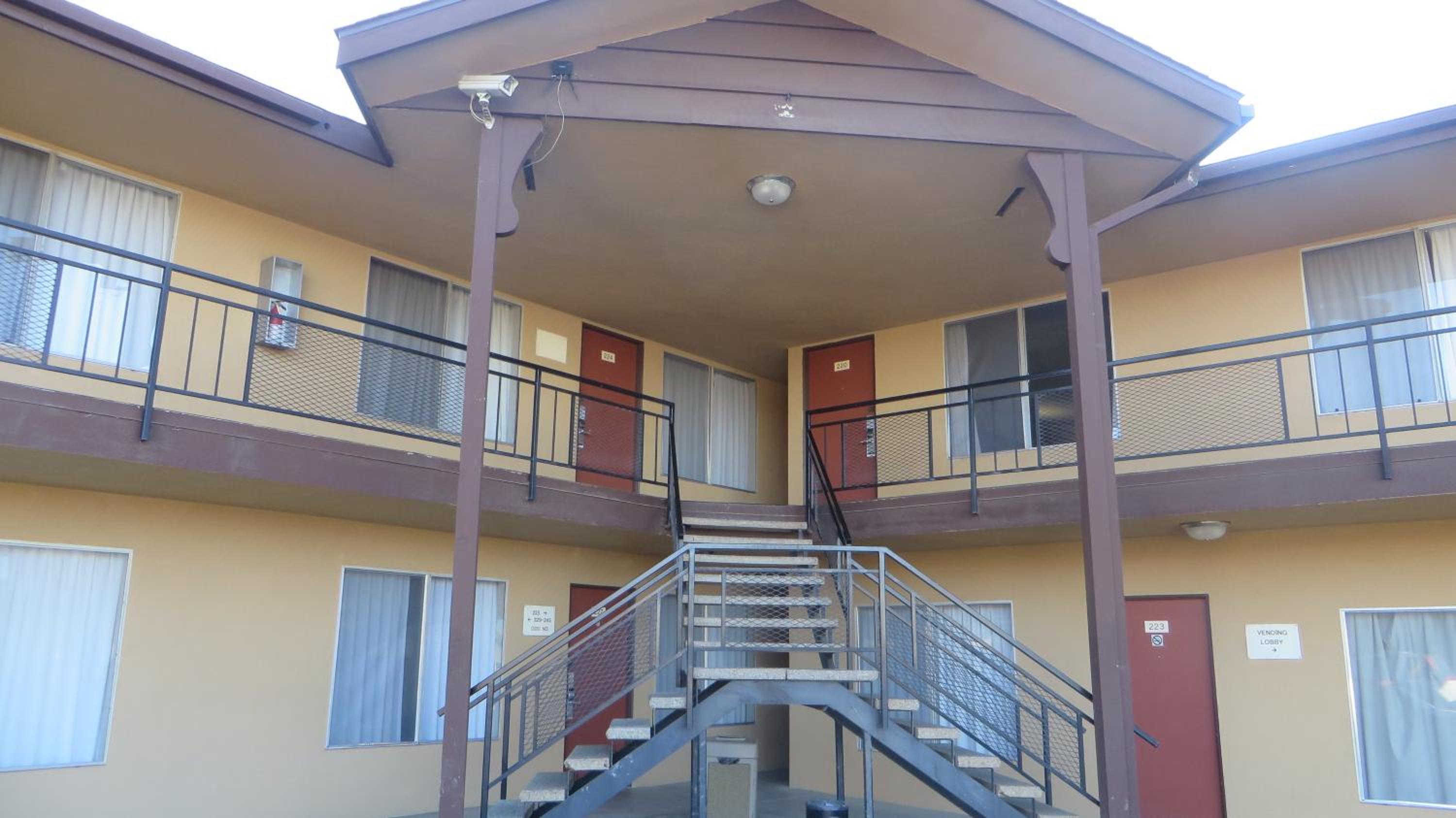 BEST WESTERN EL RANCHO MOTEL-BEAUMONT 3/52