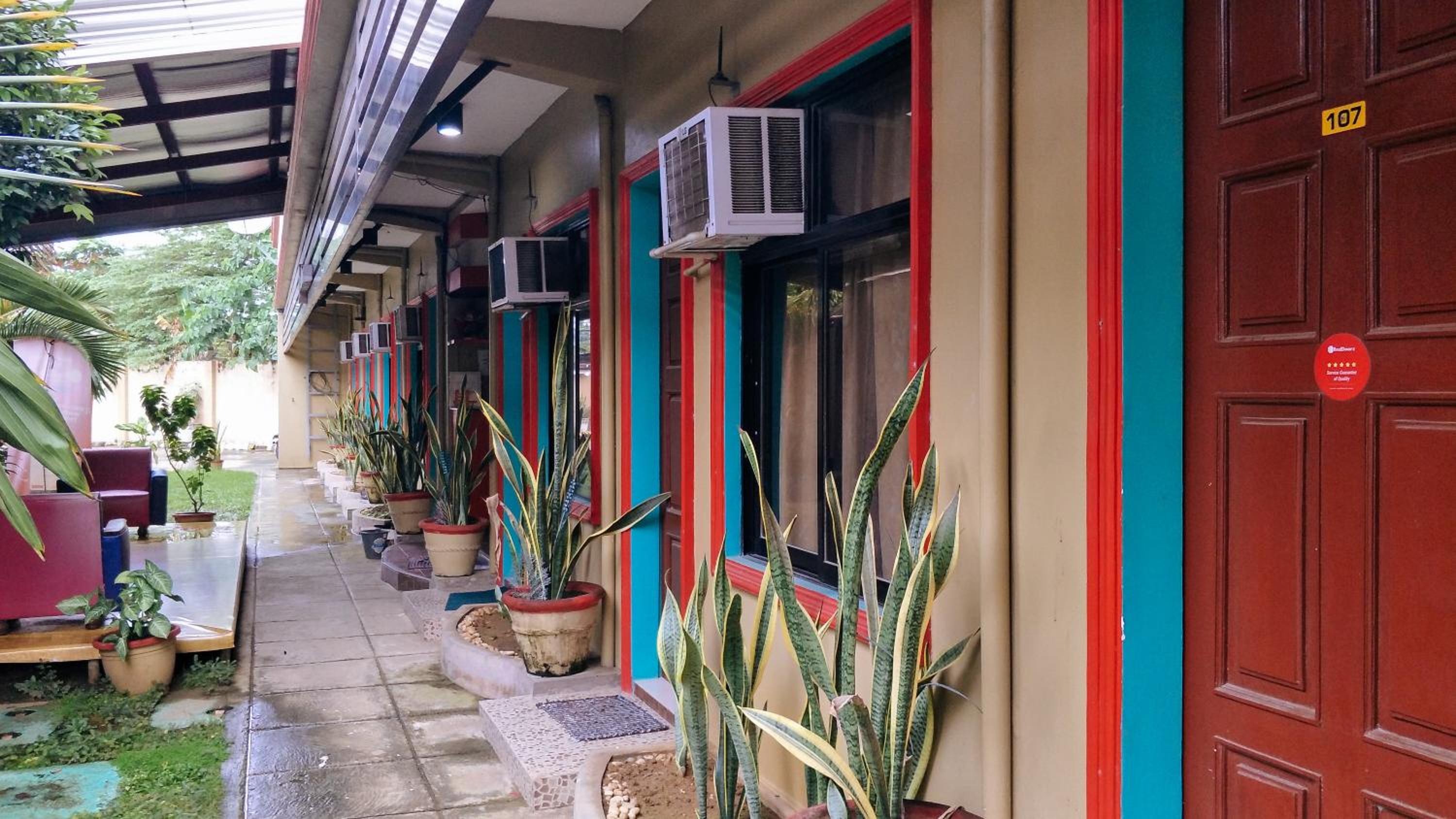 RedDoorz at Bankal Lapulapu 2/46