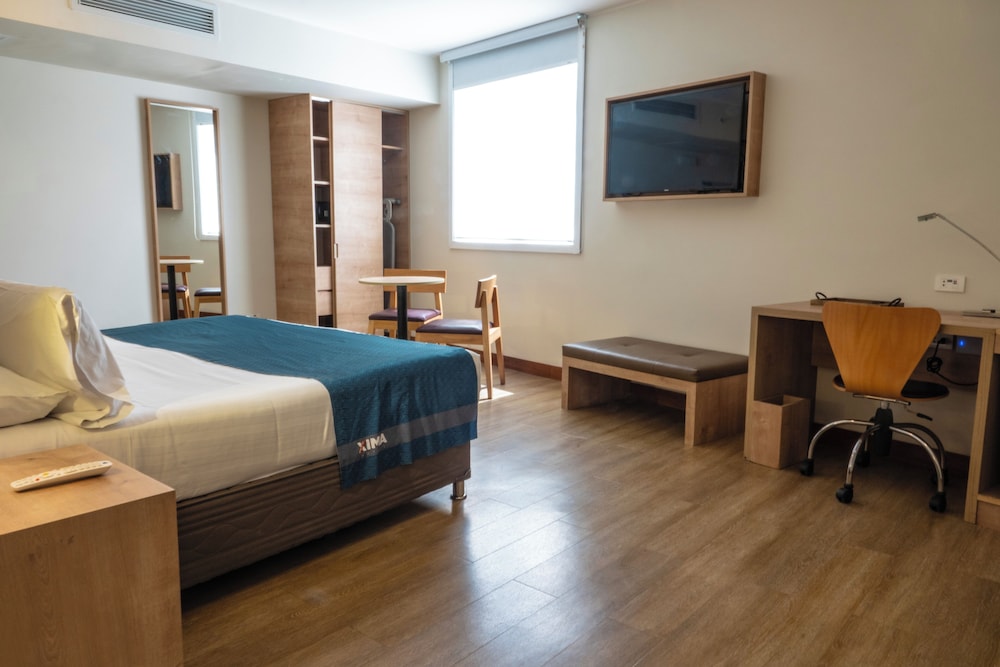 JUNIOR SUITE, STUDIO