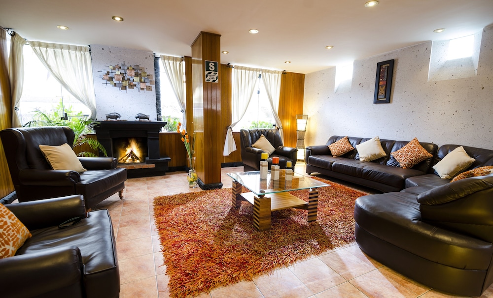 NATURA INN HOTEL 16/33