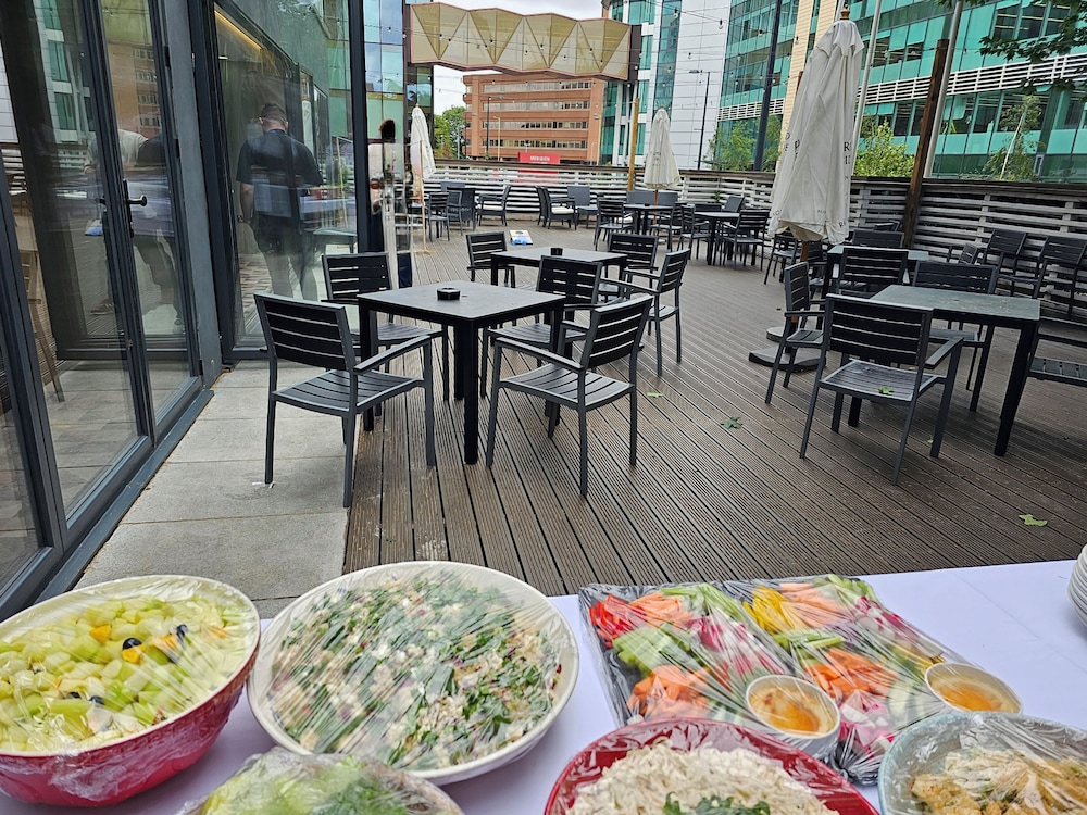 Livin Serviced Apartments 54/68