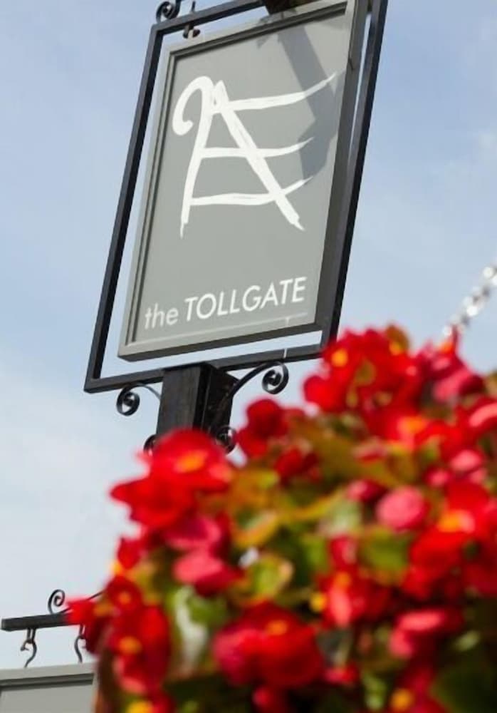 The Tollgate Inn 1/35