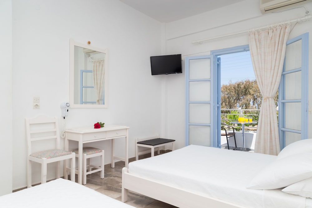 Areti Hotel 30/49