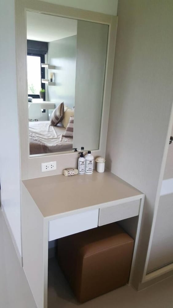 JK Living Hotel and Service Apartment 28/67
