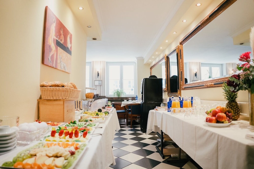 Altstadthotel St. Georg 21/23